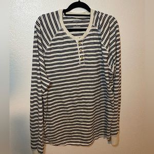 Stripped  XXL Men's Standard Fit Long Sleeve T-Shirt - Goodfellow & Co™